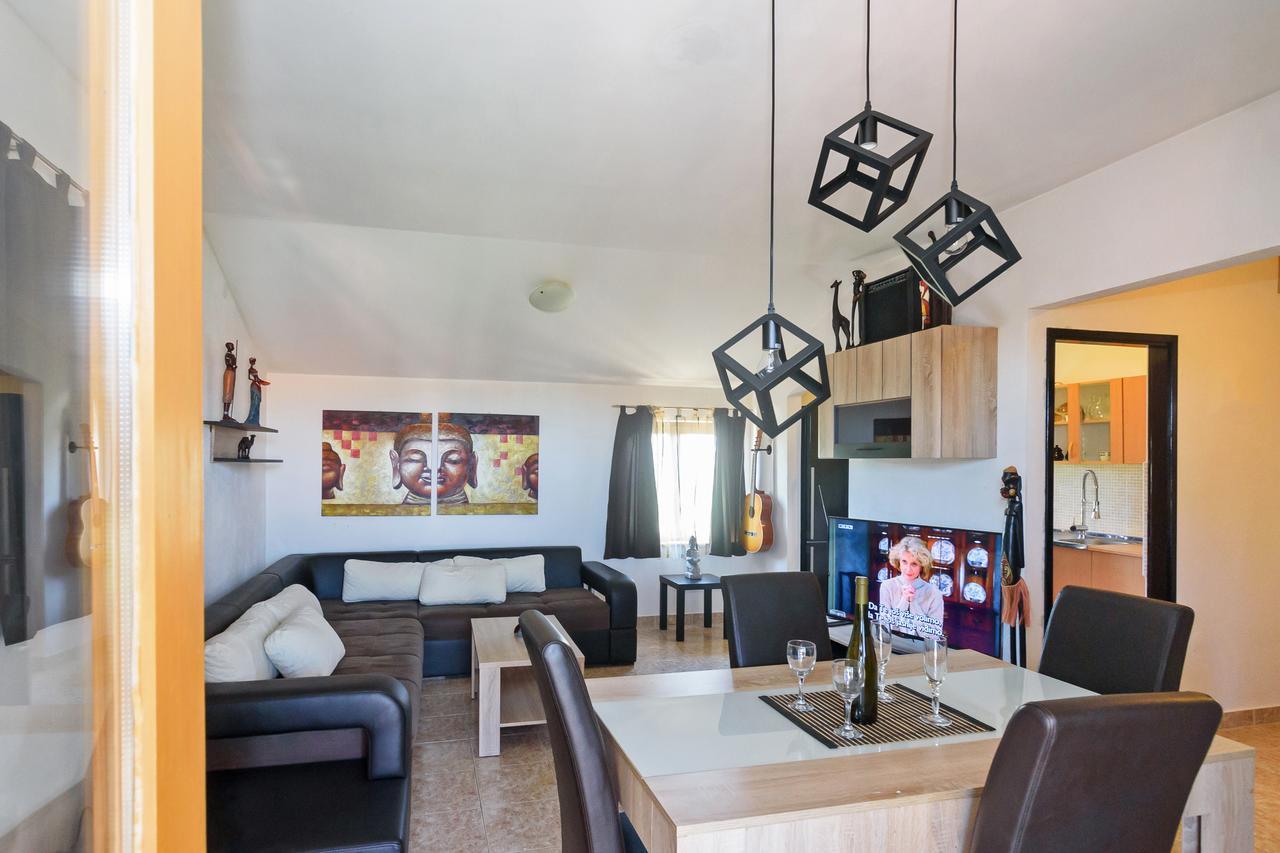 Kostijal Apartman