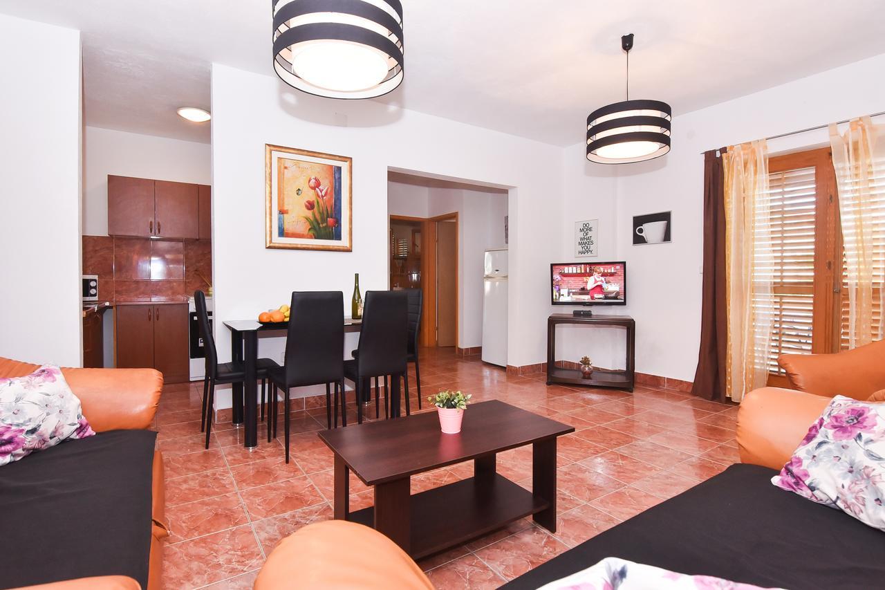 Kostijal Apartman