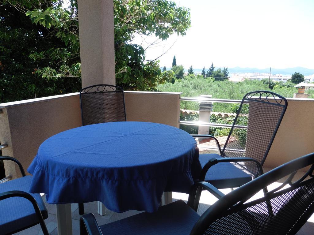 Apartament Kostijal *