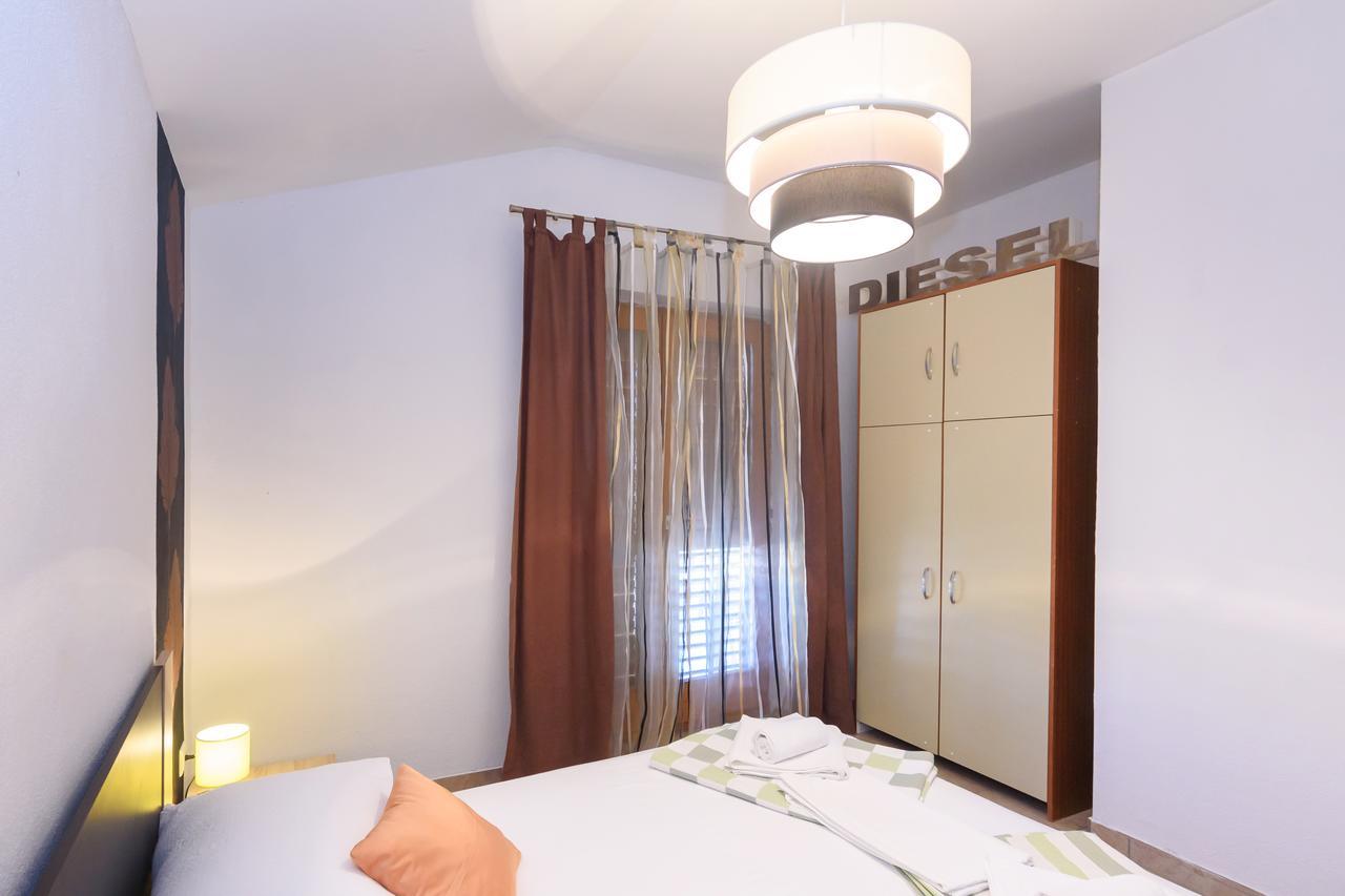 Apartament Kostijal *